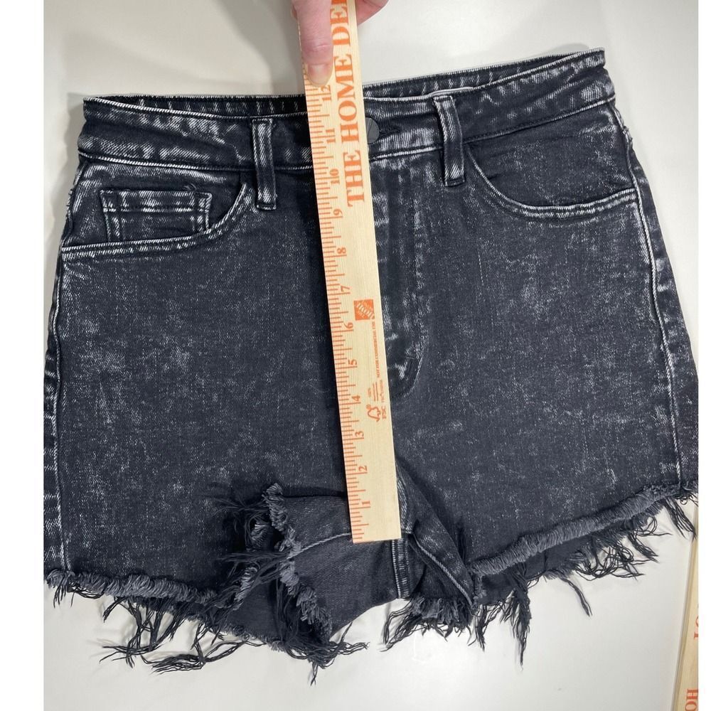 Ultra High Rise stretchy jean Shorts KanCan W/26 Black Acid Wash - Picture 5 of 7